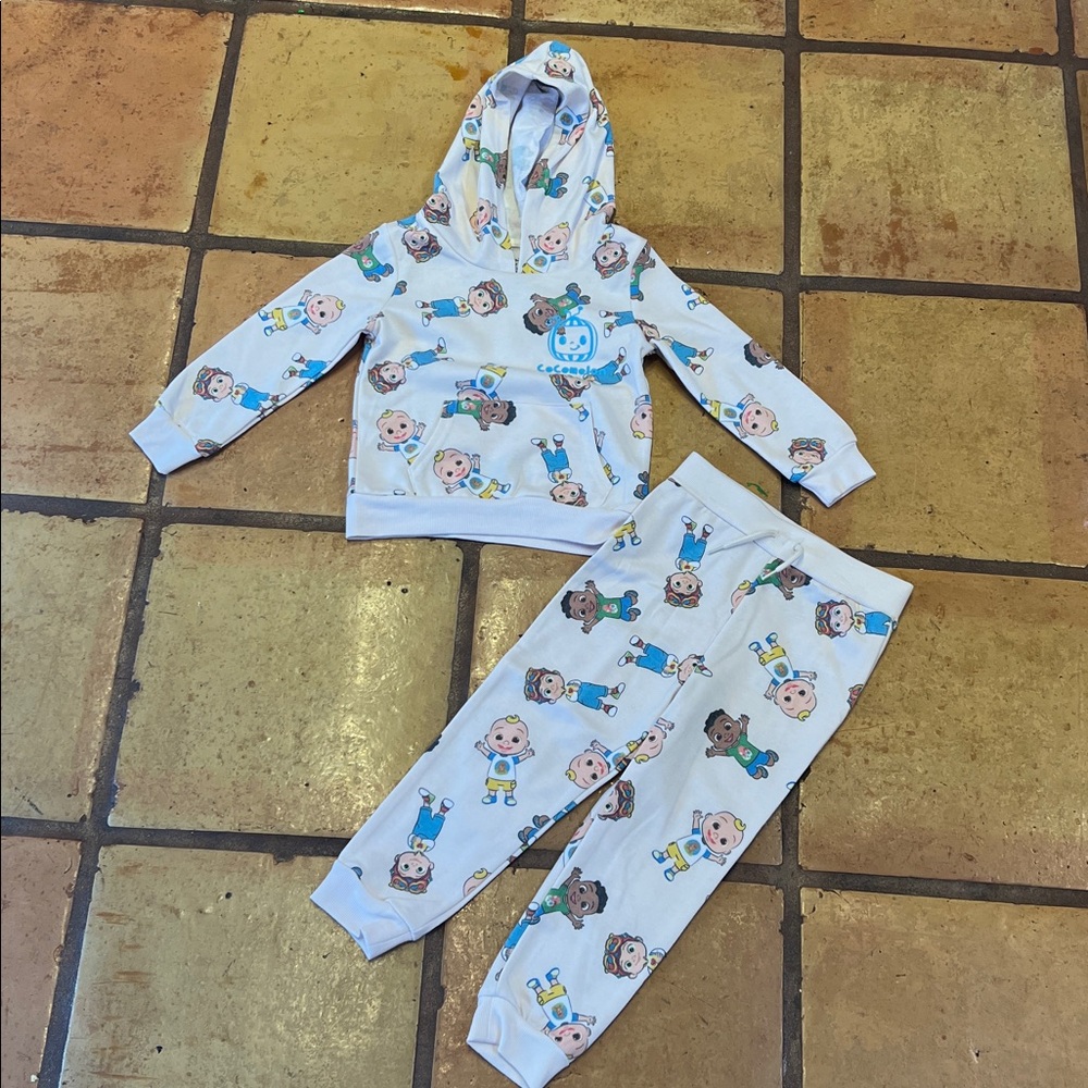 Cocomelon matching set